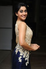 Regina at Pilla Nuvvu leni Jeevitham Success Meet
